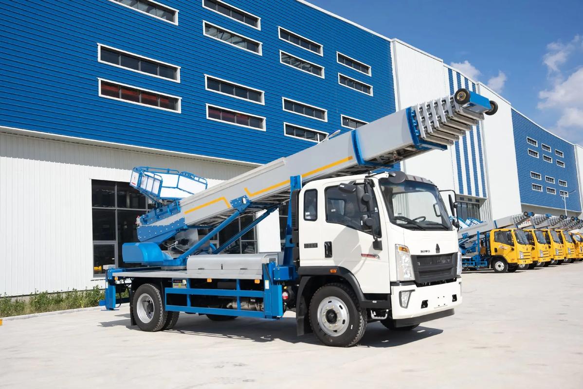 瑞昌县出租云梯车高空作业车 建筑垃圾搬运